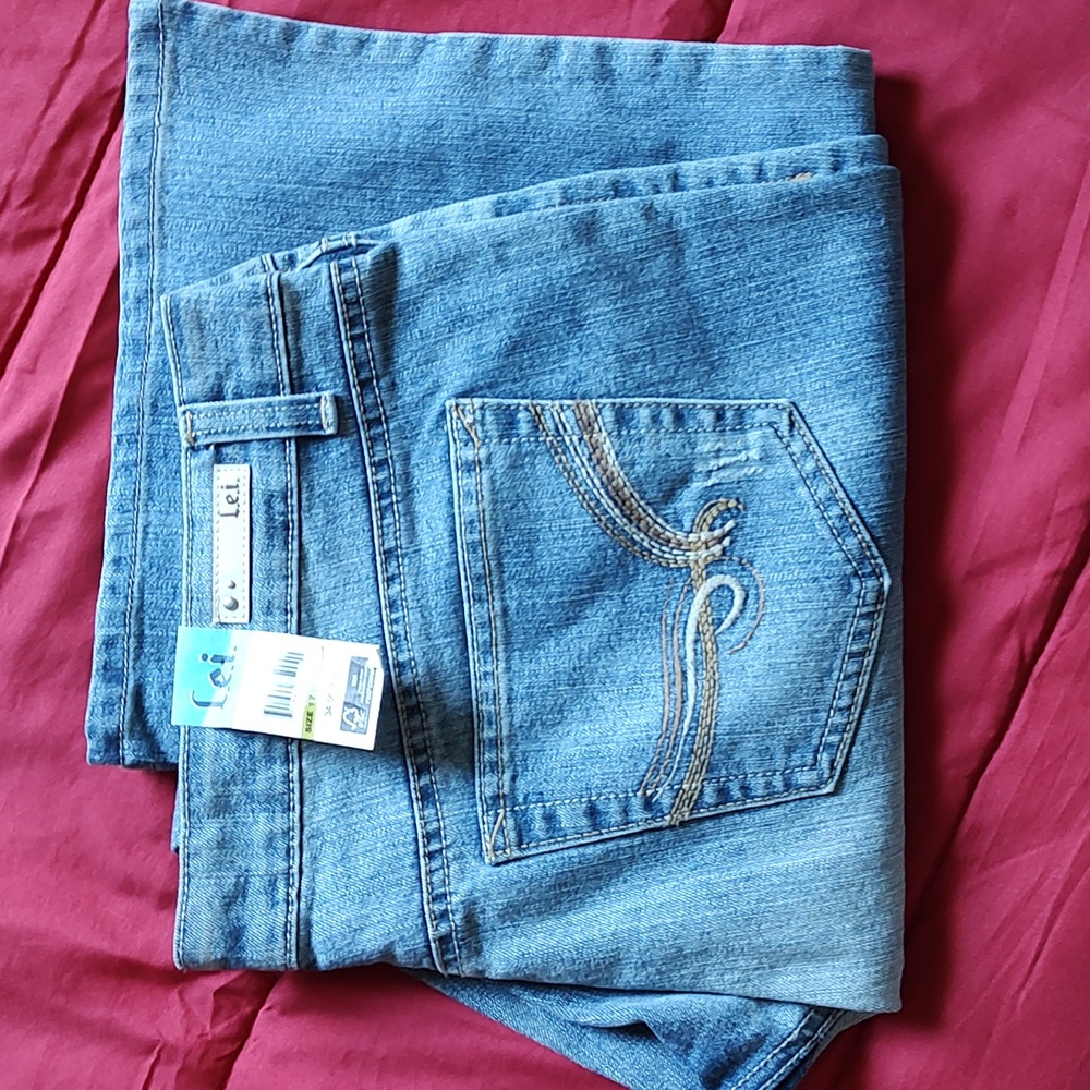 🔴NWT Jeans